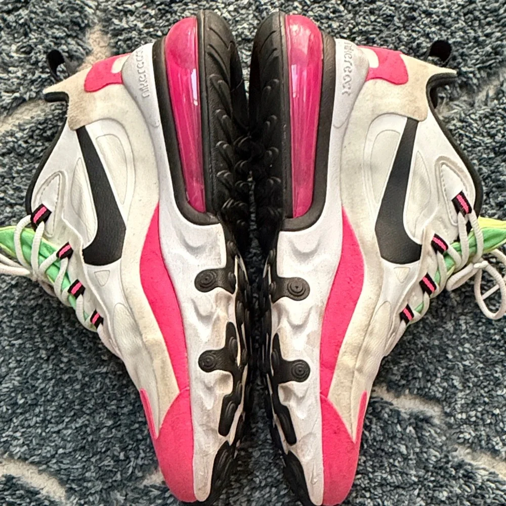 Nike Air Max 270 React Pink and White with Green Accents - Picture 6 of 8